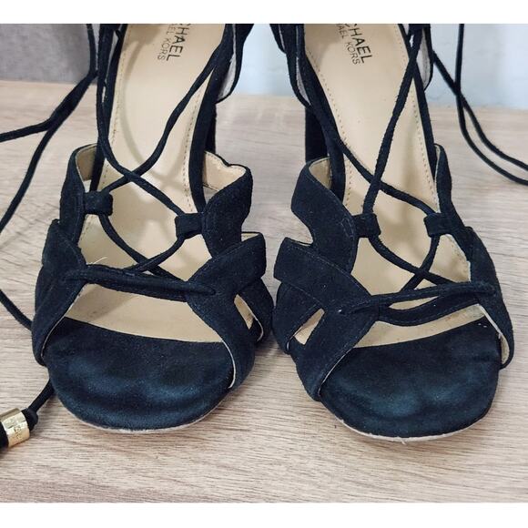 Michael Kors Mirabel Black Suede Leather Strappy Wrap Tassel SZ 6 Heels Sandals - Picture 4 of 12